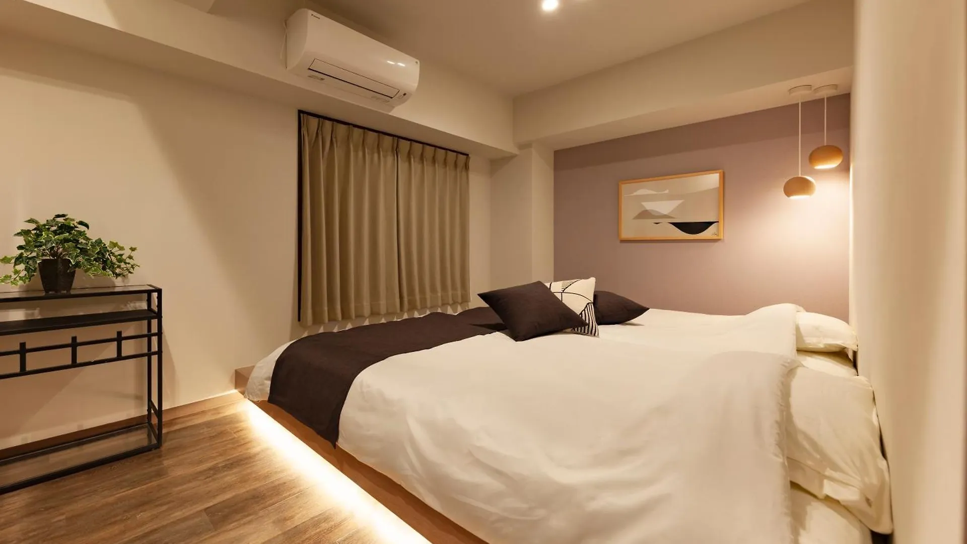 Premier Suite Shinjuku West 2F Tokyo 0*,  Japan