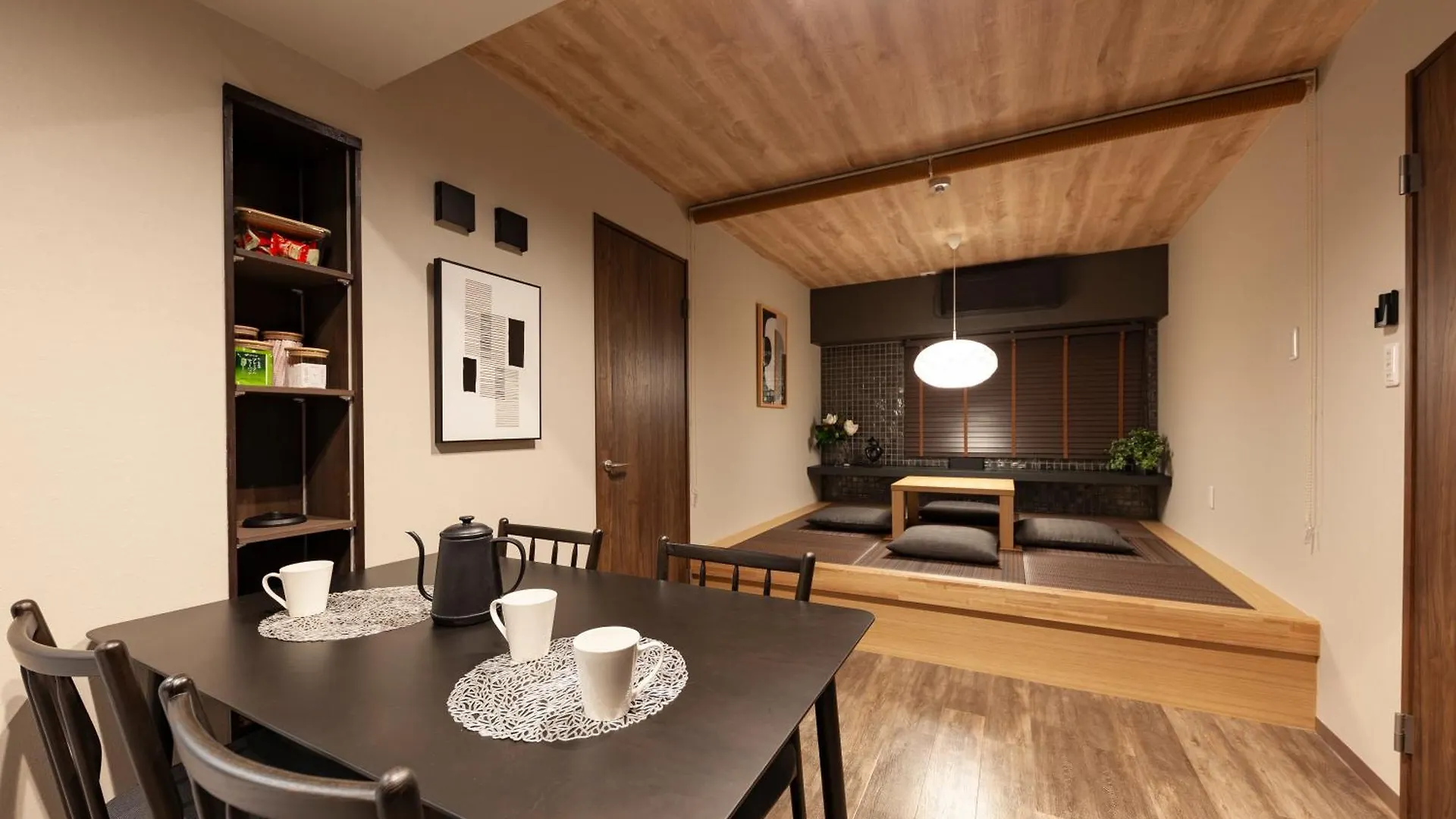 Premier Suite Shinjuku West 2F Tokyo 0*,
